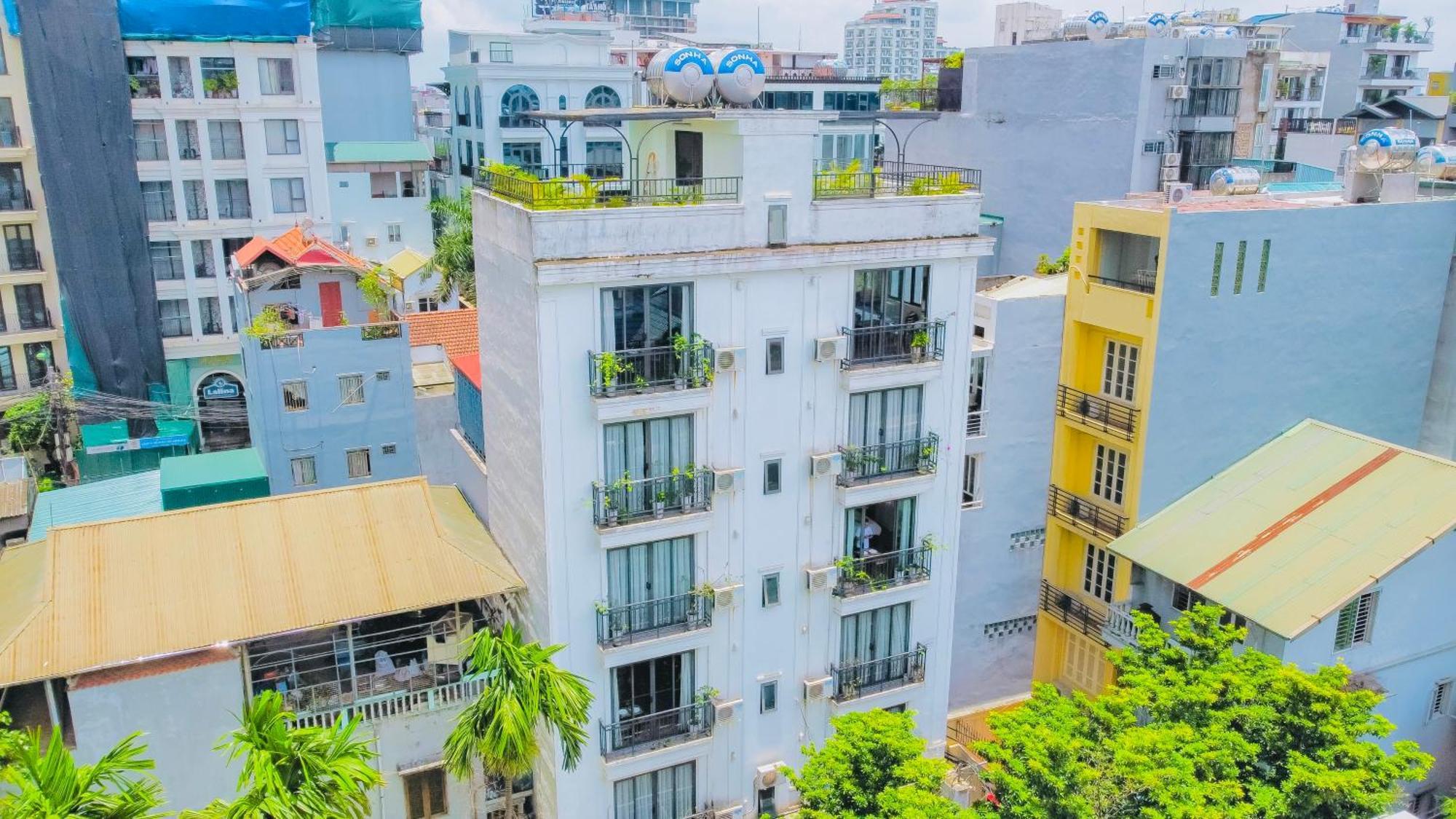 T98 Westlake Quang An - Tay Ho Center Garden View Studio! Hanoi Dış mekan fotoğraf